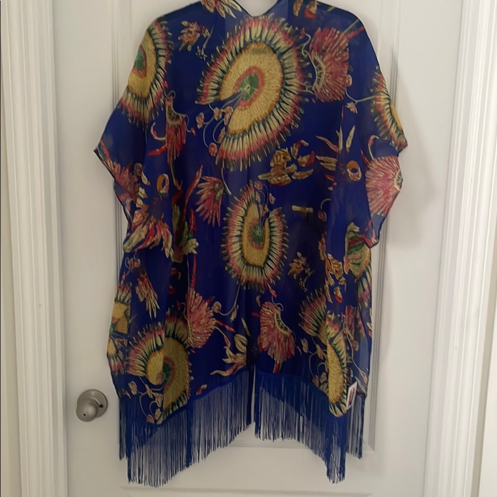 Floral Kimono Cardigan with Fringe - Picture 2 of 3